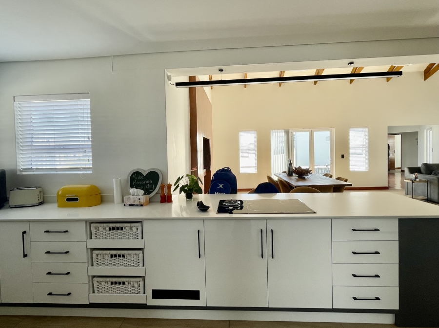 3 Bedroom Property for Sale in Laguna Sands Western Cape